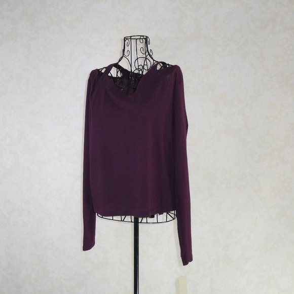 RD STYLE Red Cold Shoulder Long Sleeve Top - Picture 7 of 13
